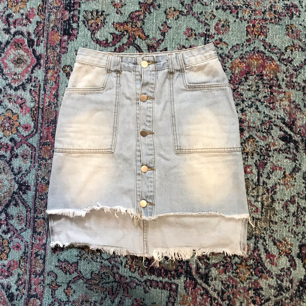 NWOT Nasty Gal cut off skirt